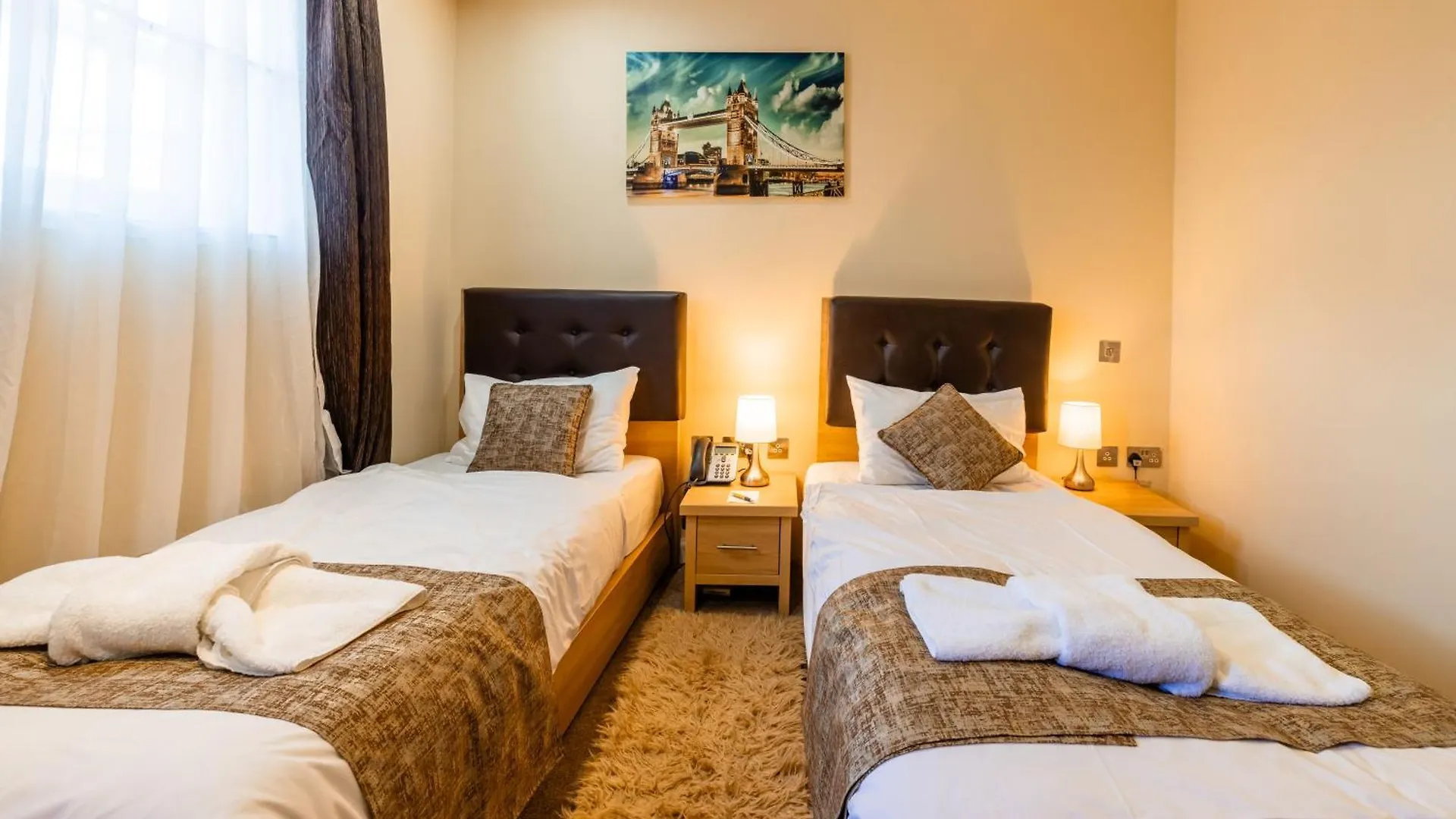 The Shoreditch Inn London Hotel
